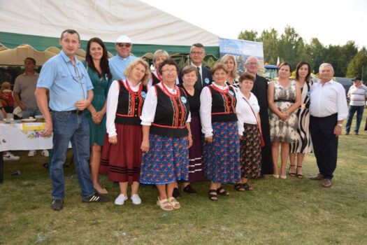 Stoisko sołectwa Osiny podczas dożynek gminnych w gminie Mirzec