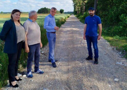 Odbiór drogi po remoncie w sołectwie Osiny